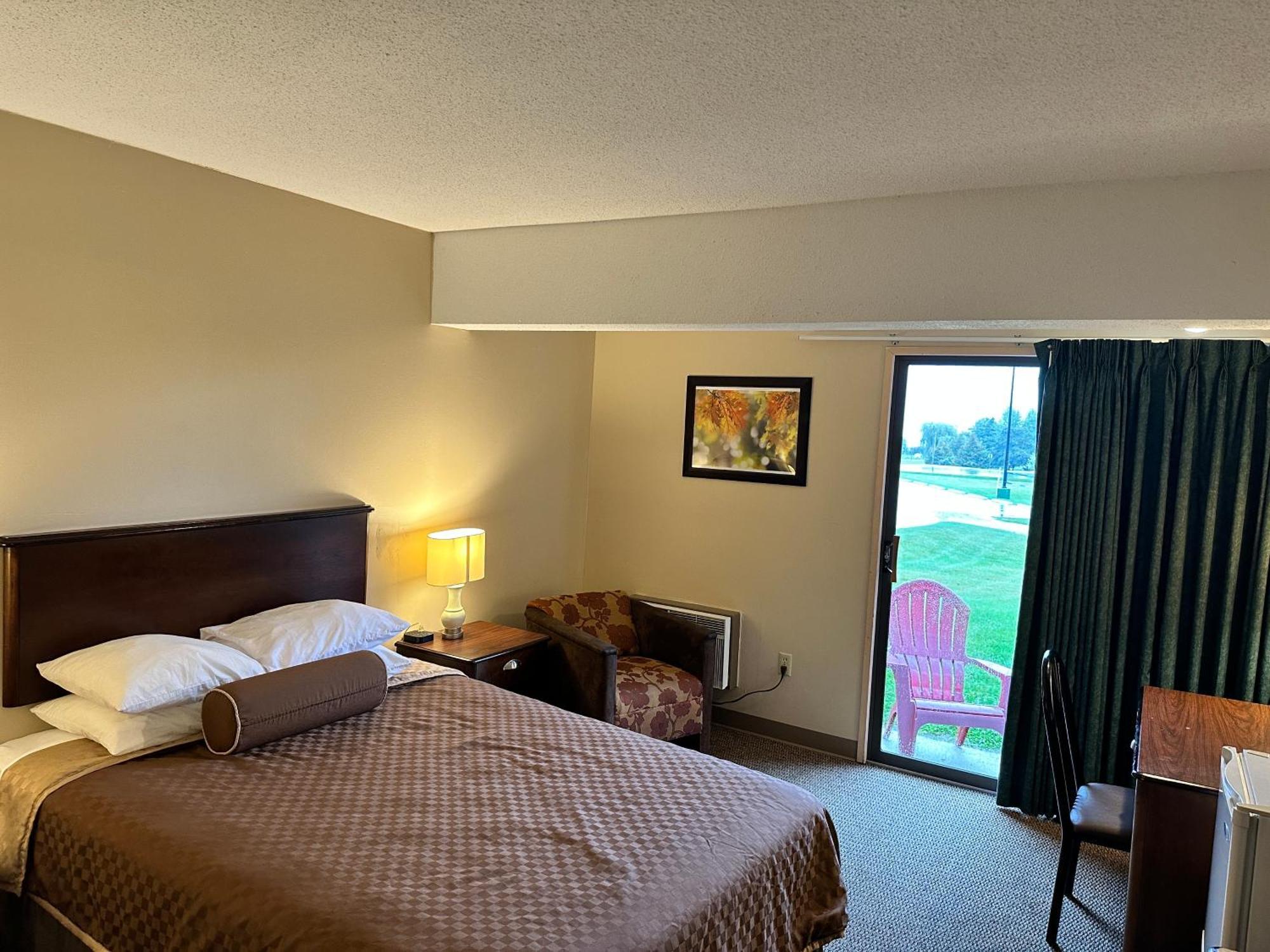 Cedar Hill Lodge Сент-Игнас Экстерьер фото